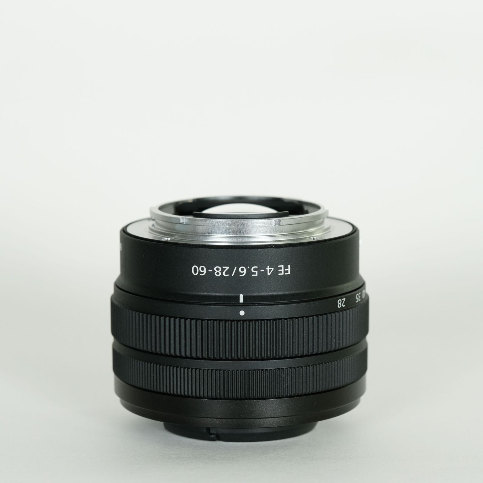 SONY FE 28-60mmF4-5.6 フィルター付 : Sony FE 28-60mm F4-5.6 Full