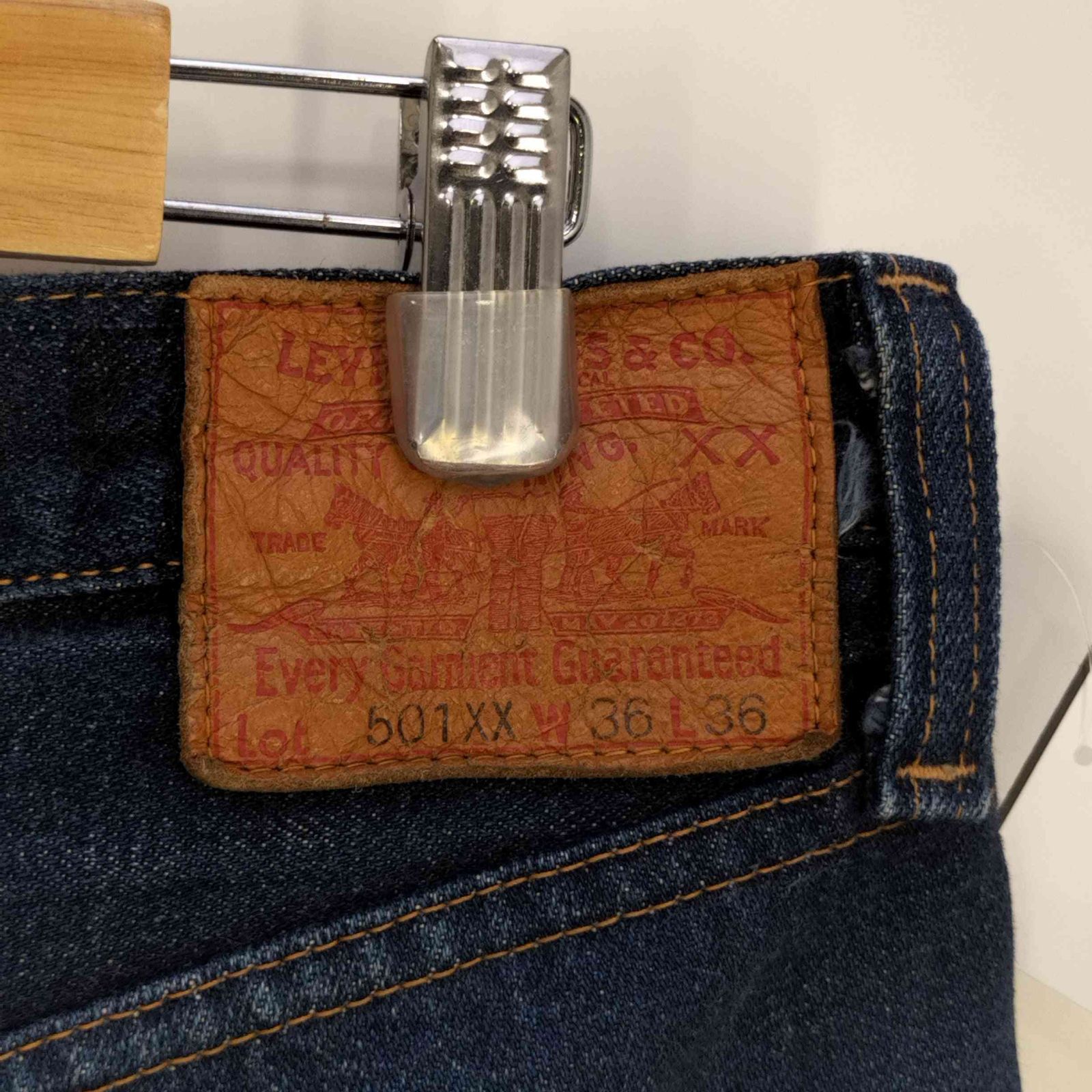 LEVI’S 501XX ビッグE 赤耳 1947年モデル 片面タブ USA リーバイス Levis 1947年復刻 501XX 日本製 片面タブBIG-E 赤耳 ボタン