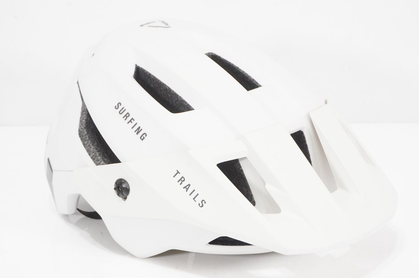 ION アイオン HELMET TRAZA AMP MIPS M 56-58cm サイズ ヘルメット | バイチャリAKIBA店