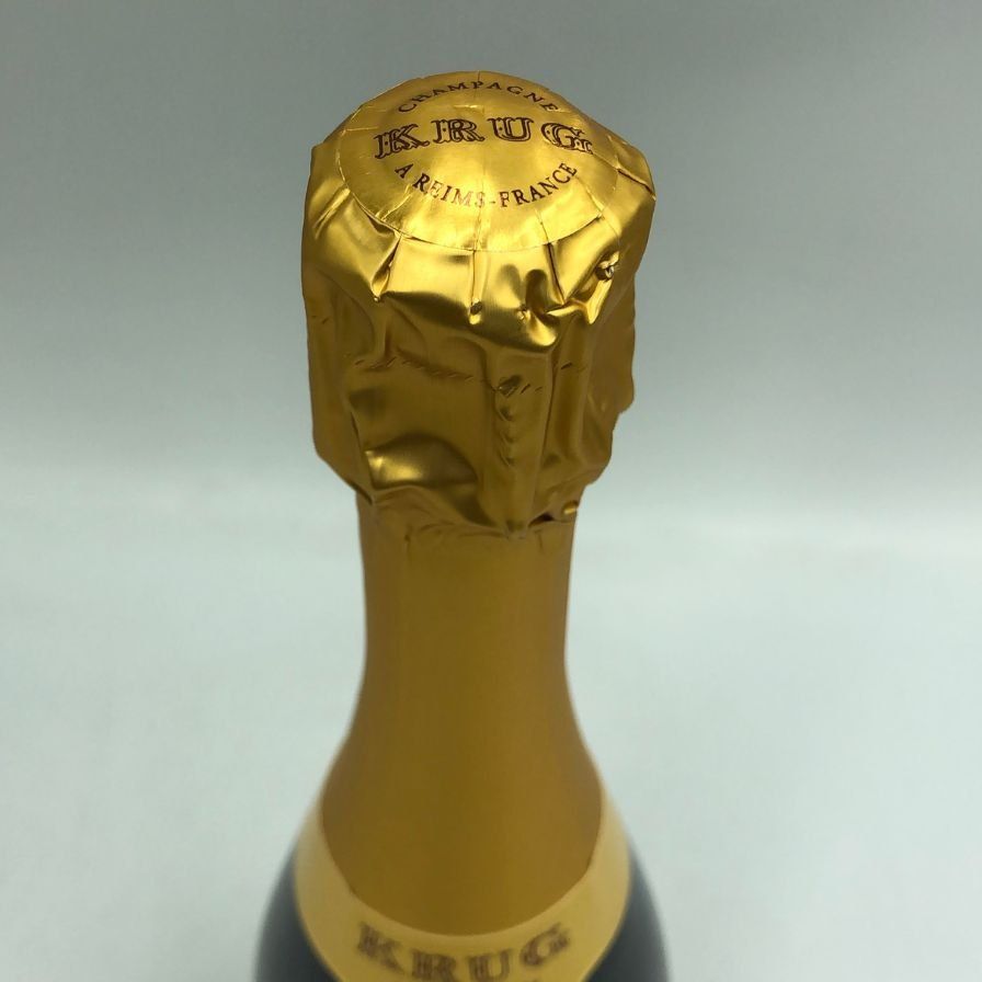 Krug - クリュッグ 白 375ml 12% KRUG  シャンパン【P4】 クリュッグ 白 375ml 12% KRUG シャンパン【P4】 - メルカリ