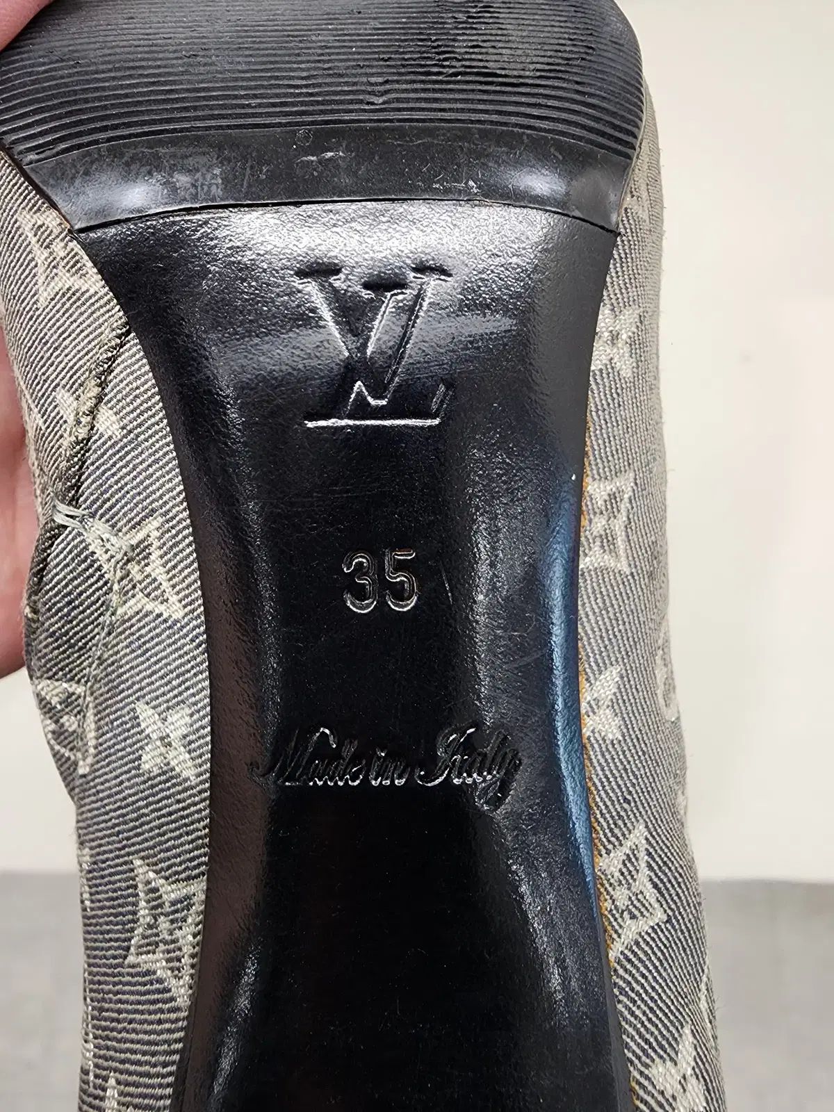 Louis Vuitton ルイヴィトン グレー ファブリック モノグラム アンクルブーツ 35 5 KIN-KAAI_COM