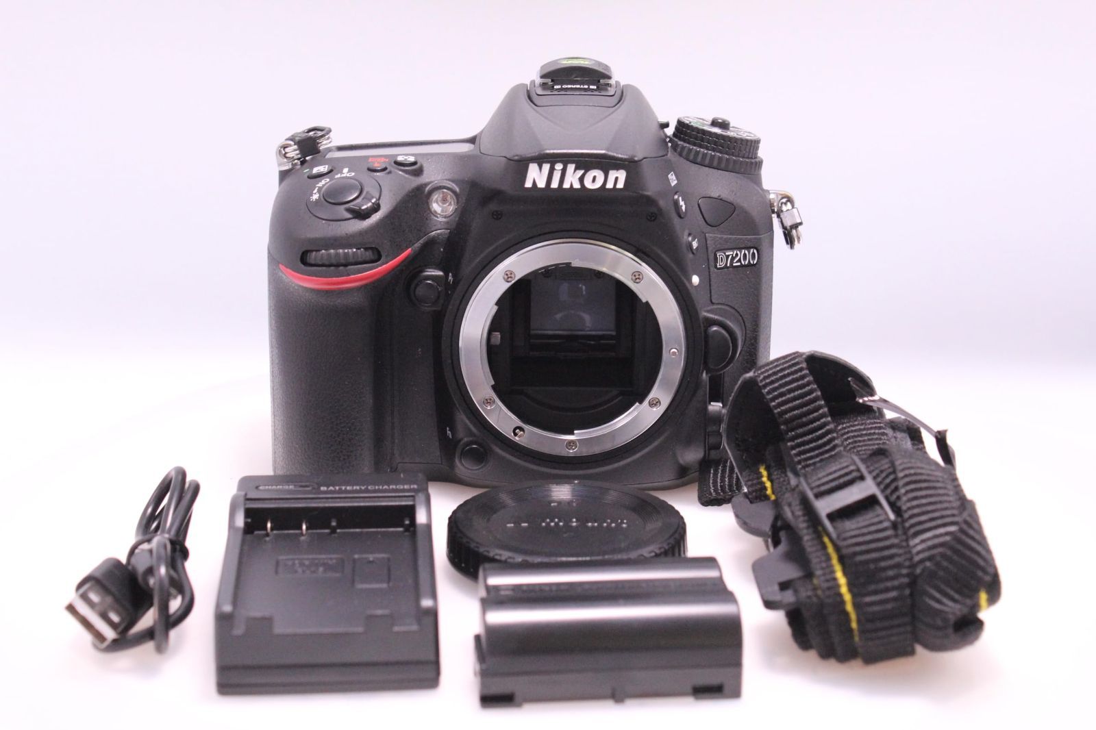Nikon D7200 デジタル一眼レフカメラ ボディ