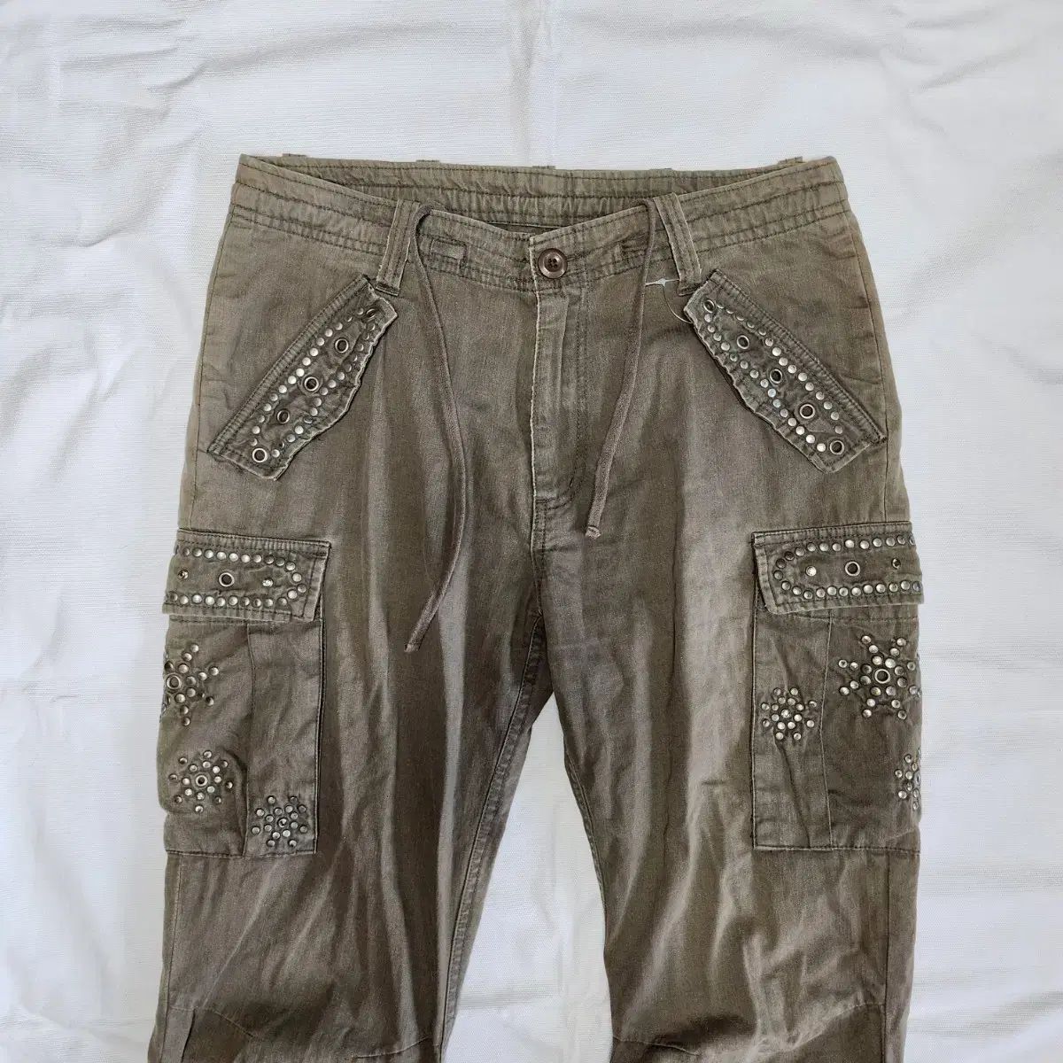 セミ ブーツカット