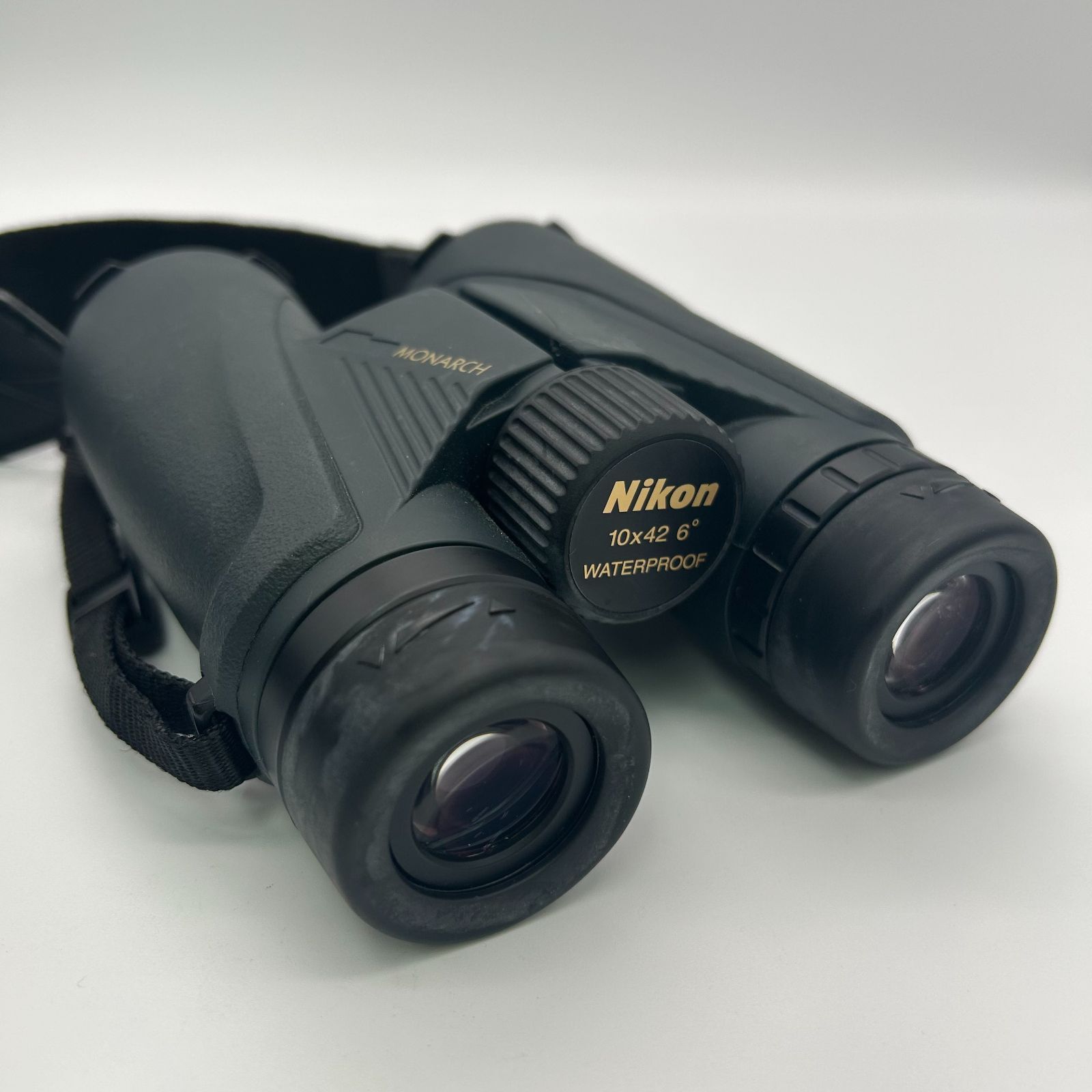 Nikon MONARCH ニコン モナーク 10x42 DCF 双眼鏡 - ナンバーファイブ