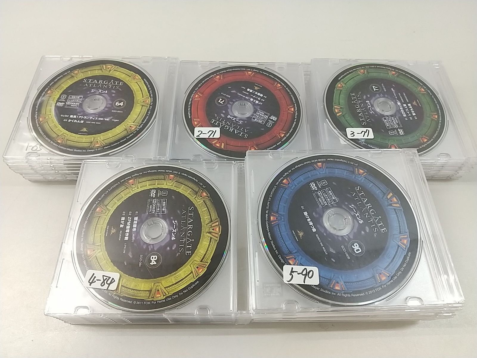 DVDのみ・まとめ売り・バラ売り不可】STARGATE ATLANTIS シーズン1
