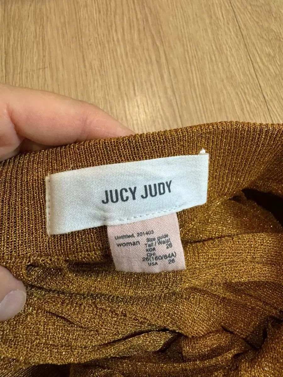 Judy ジュシジュディ