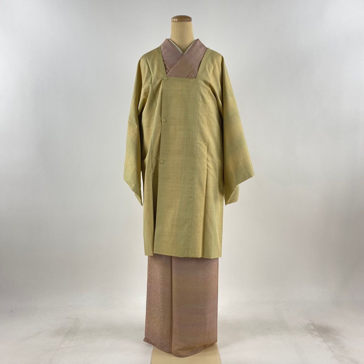 道行 身丈97cm 裄丈69cm L 和装コート 角衿 紬地 縦縞 ベージュ 正絹 秀品
