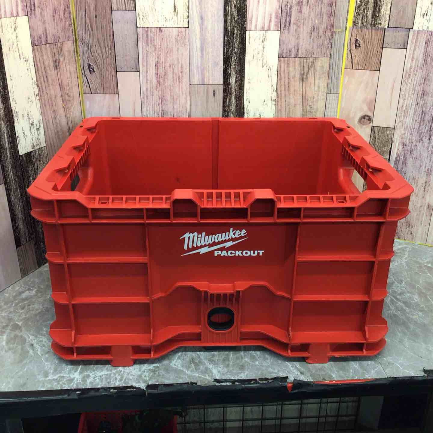 ミルウォーキー Milwaukee PACKOUT コンテナ 48-22-8440 八潮店