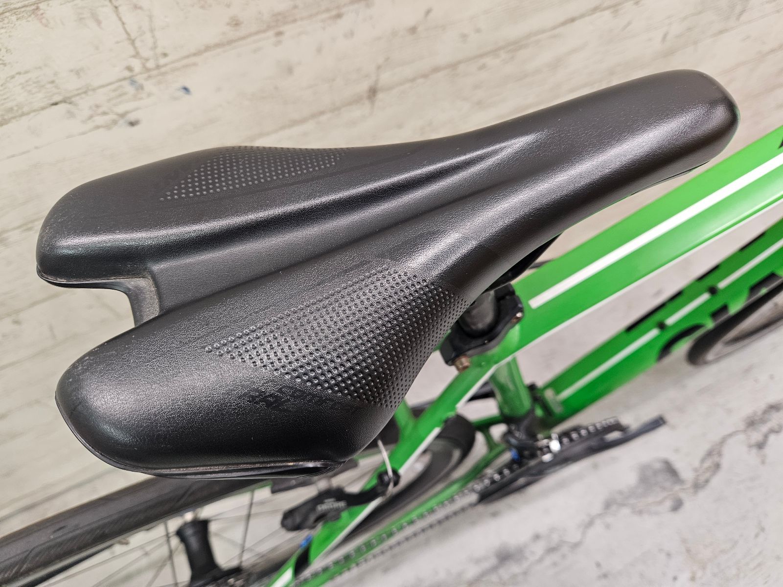 □【 西濃運輸 発送のみ 】GIANT ESCAPE RX3 2018 size:465(S) 160