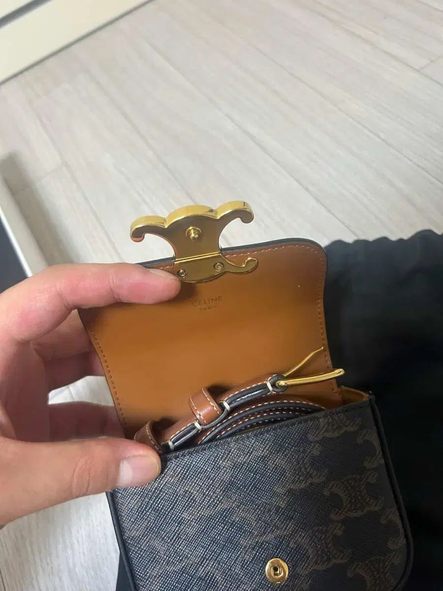 CELINE セリーヌ ミニ クロード ミニ トリオンフ ショルダー