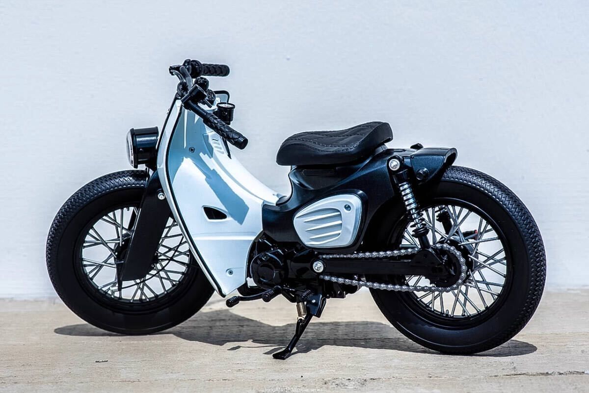 trickyMan12 1/6 ホンダ カブ スーパーカブ BlackBlue. trickyMan12 1/6 ホンダ カブ スーパーカブ BlackBlue.Ver 未
