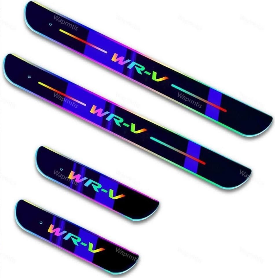 新作 ホンダ 新型WR-V WRV 7色 LED流れる アクリル製 自動変色 USB充電 マグネット、赤外線センサー自動スイッチで自動点灯消灯、 LED発光 自動車改装パーツ トLED発光(前席+後部座席4枚)