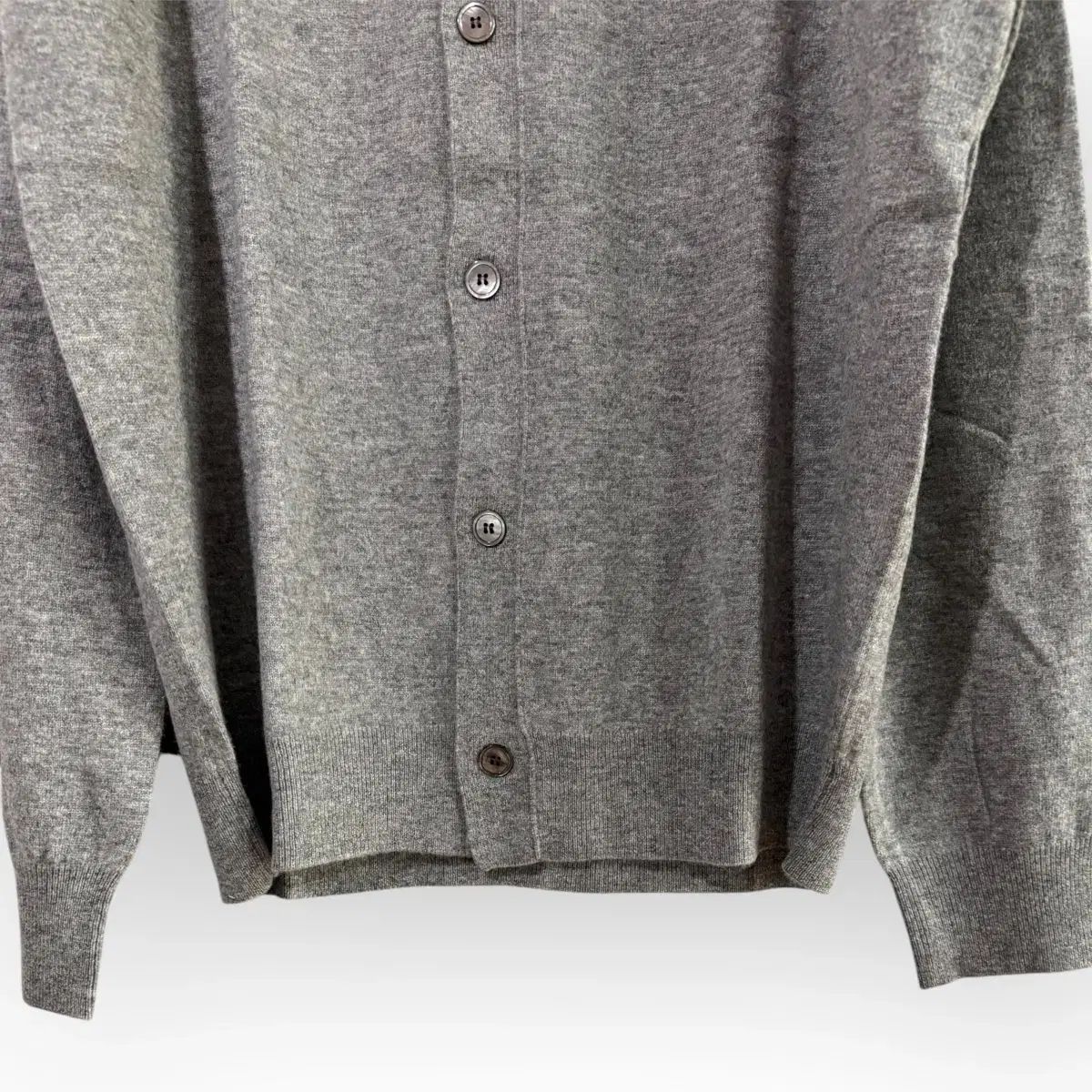 COMME des GARCONS - 【新発売】プレイコムデギャルソン カーディガン