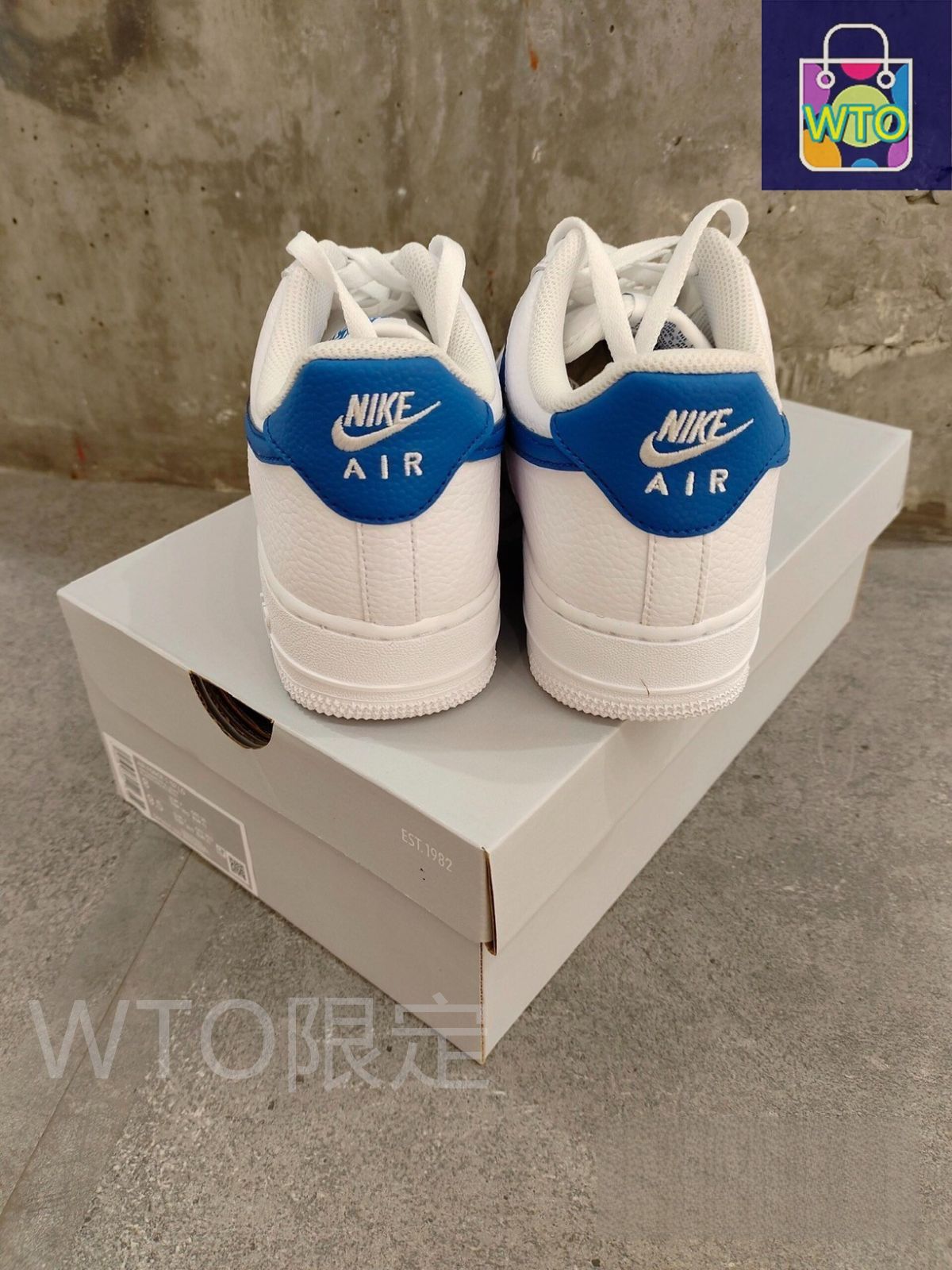 お値下げしました??即購入新品箱付?? NIKE AIR FORCE 1 LOW お値下げしました??即購入新品箱付?? NIKE AIR FORCE 1 LOW