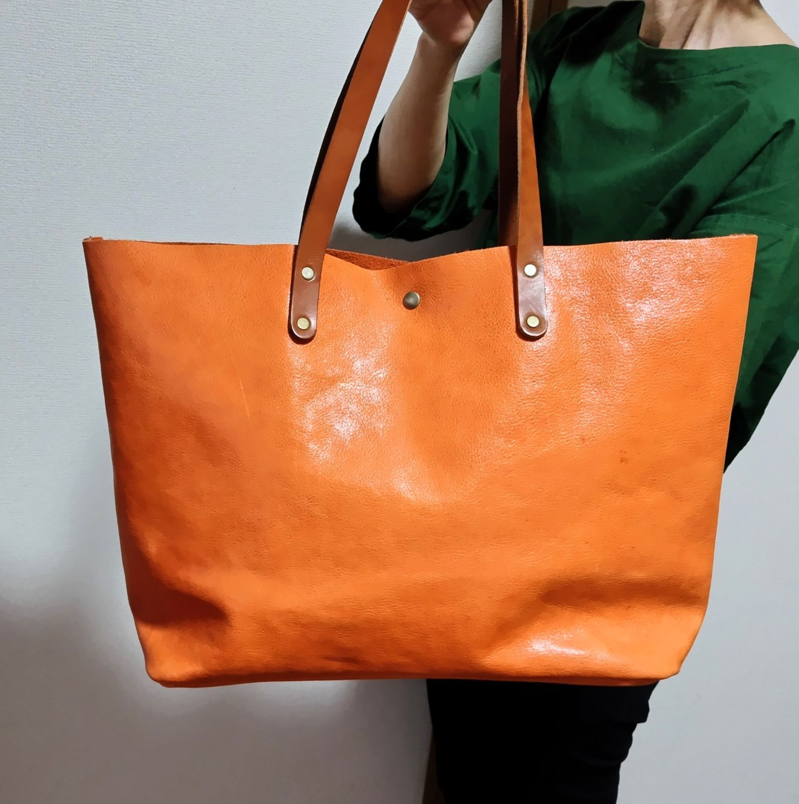 ハンドメイド　ヌメ革　トートバック　クリーマー　オレンジ　★新品／未使用品★ ☆ハンドメイド☆】ヌメ本革 トートバック オレンジ クリーマー