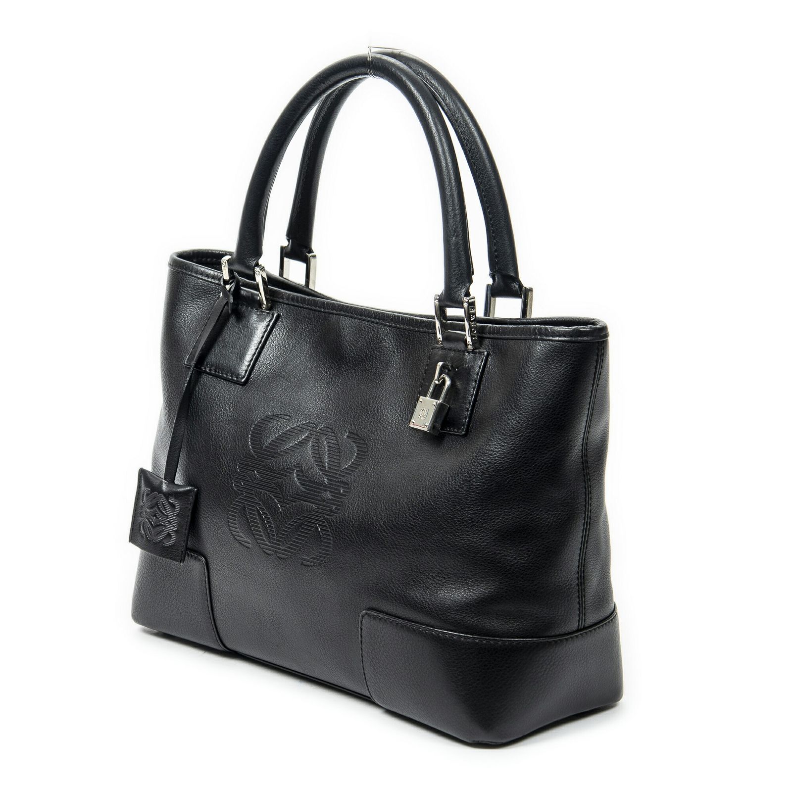 LOEWE ロエベアナグラム