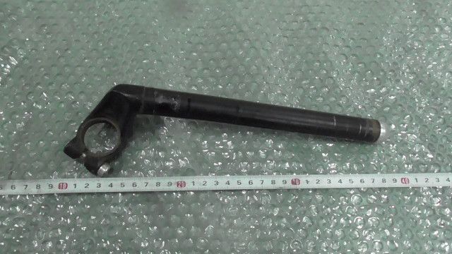 CBX125F　JC11-1106xxx　の　ハンドル バー　右　傷:#1717032331