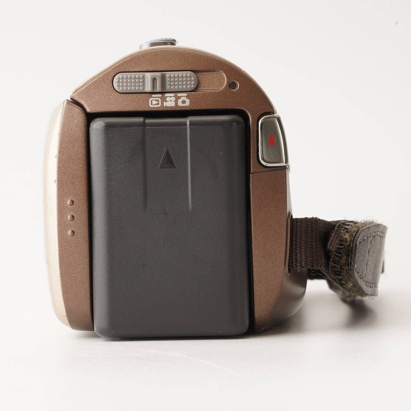 ゴールドベージュ