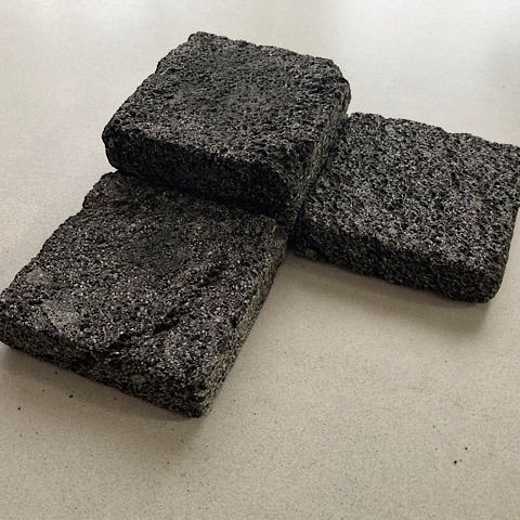 溶岩石プレート10×10cm 2枚 20×10cm 1枚 隠れ家 バスキング - メルカリ