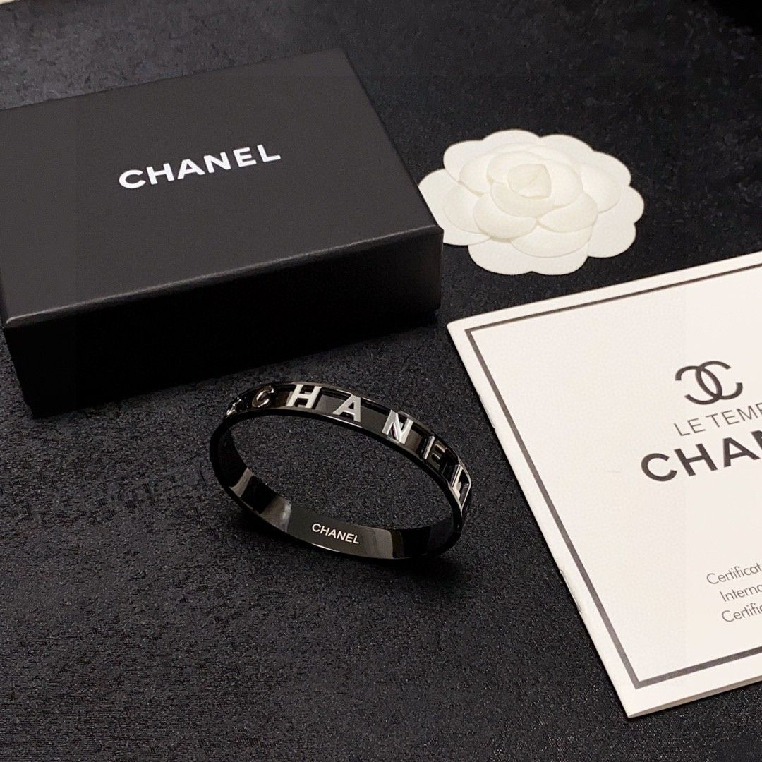 【再入荷！ブラックのモチーフが大人☆】CHANEL ブレスレット CHANEL シャネル ブレスレット A86499 Y09902 レディース パール