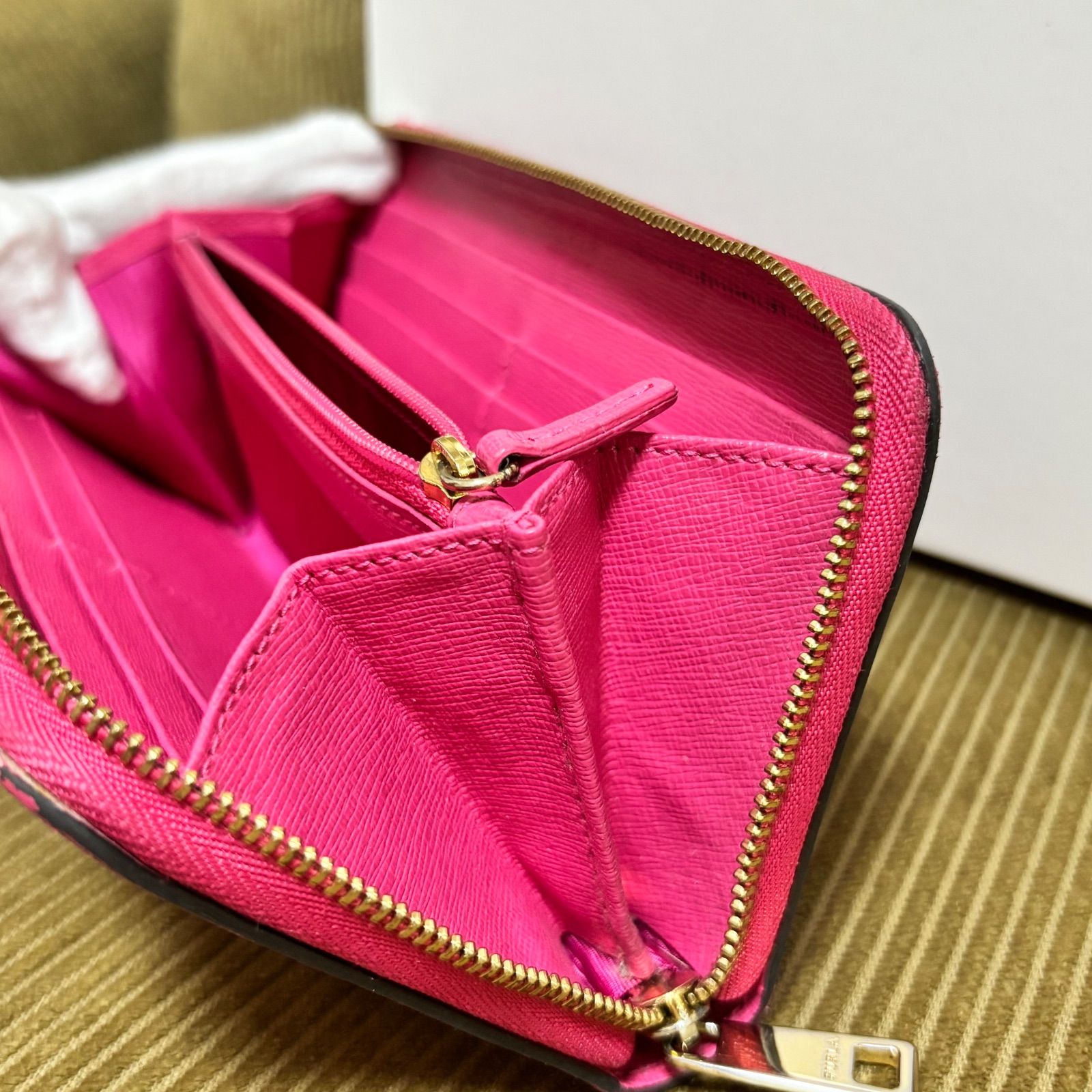 FURLA ピンク 長財布 保存袋付き 1023 - メルカリ
