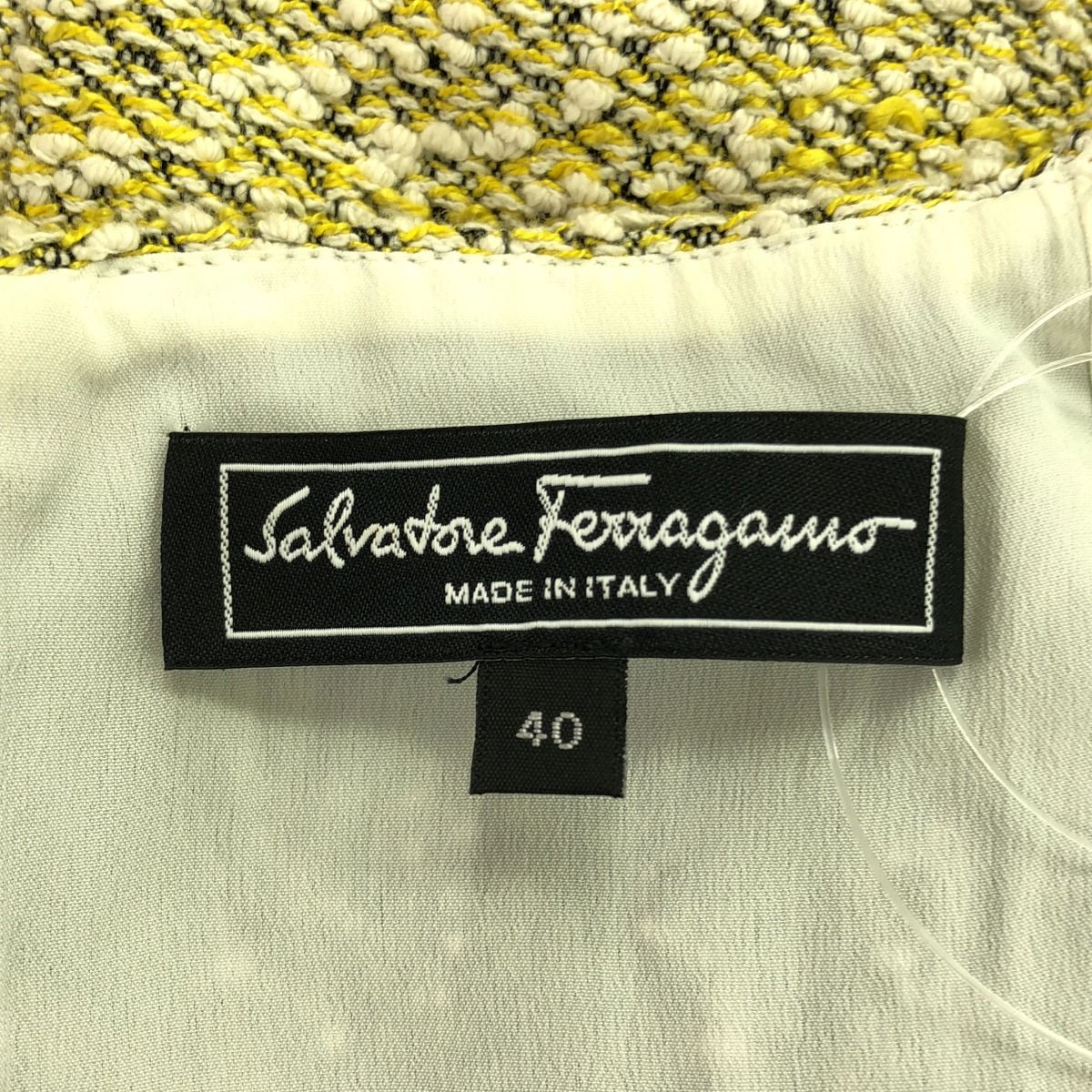 Salvatore Ferragamo サルバトーレ フェラガモ ノーカラーツイード
