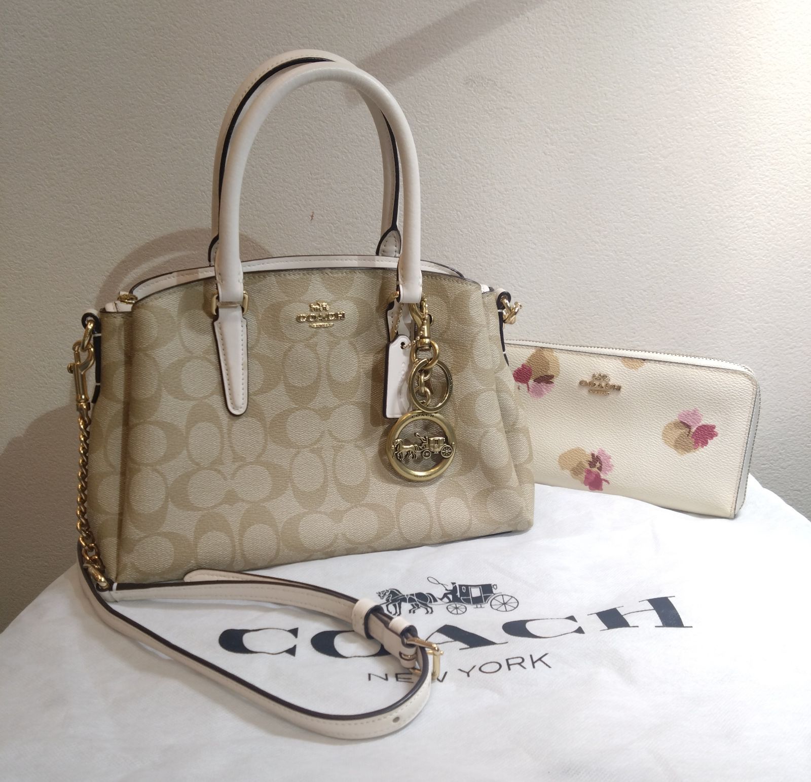 803 綺麗！ COACH コーチ シグネチャー レザー ショルダーバッグ 