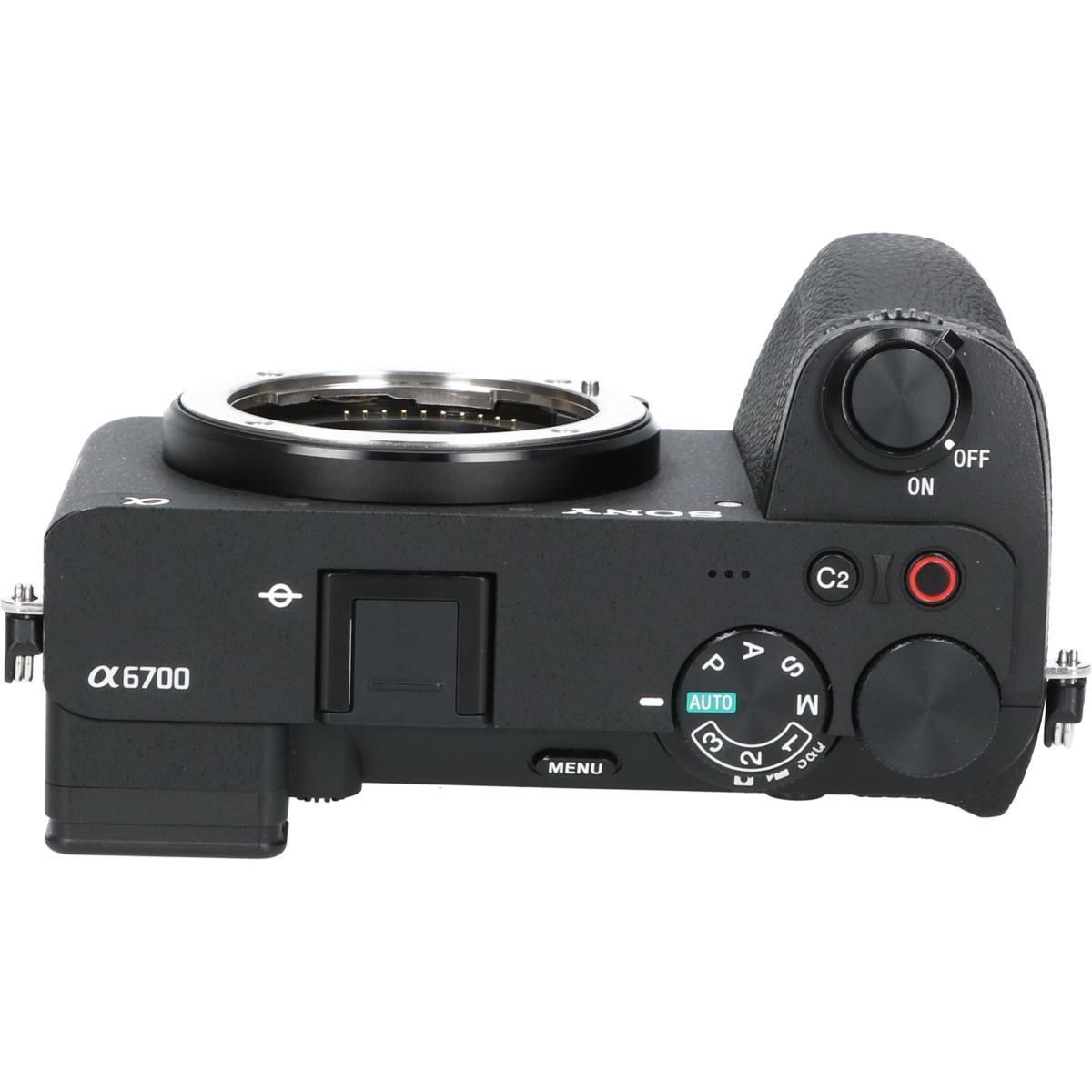 α６７００