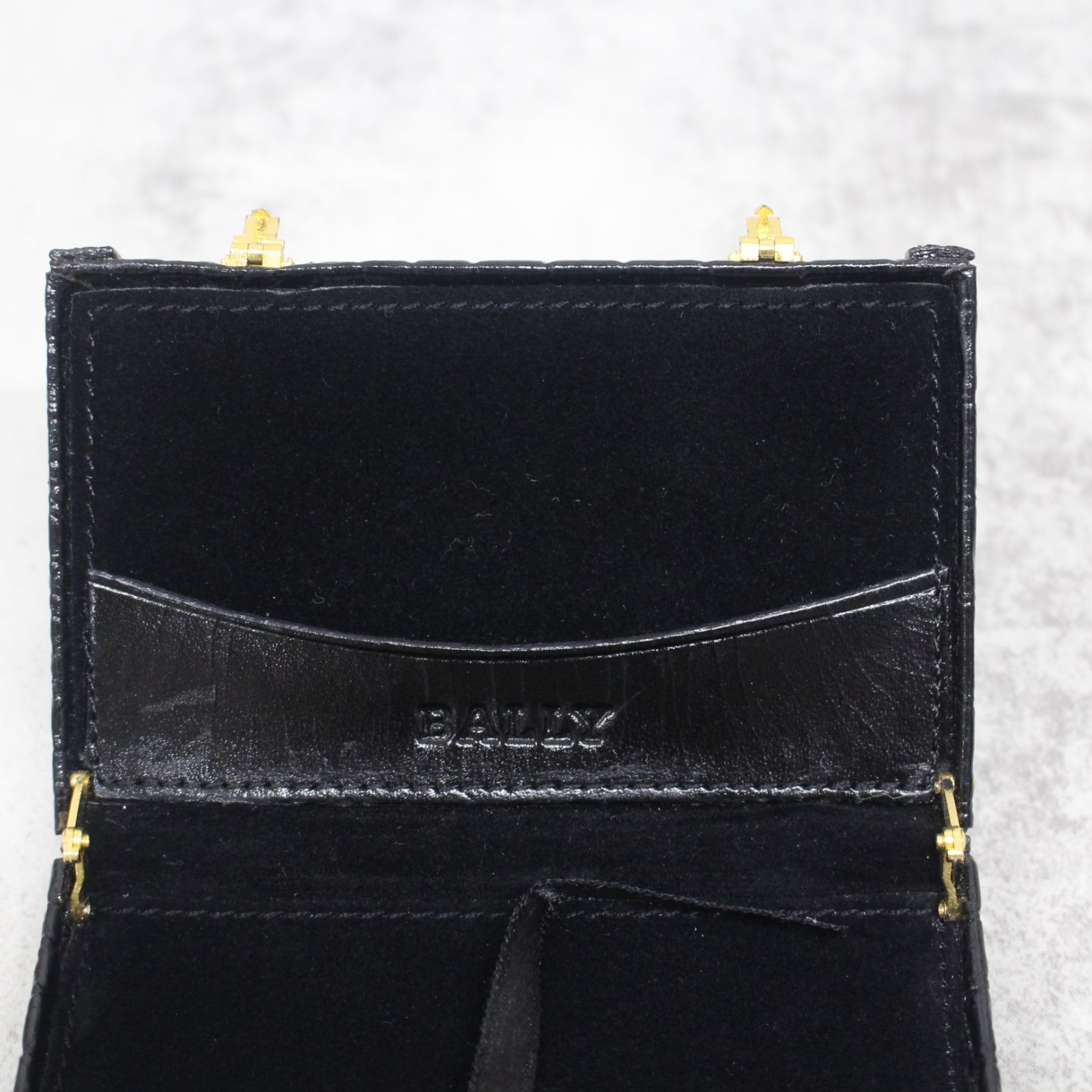 BALLY ブラック レザー ヴィンテージ アタッシュケース 8961 Bally ヴィンテージレザーアタッシュケース