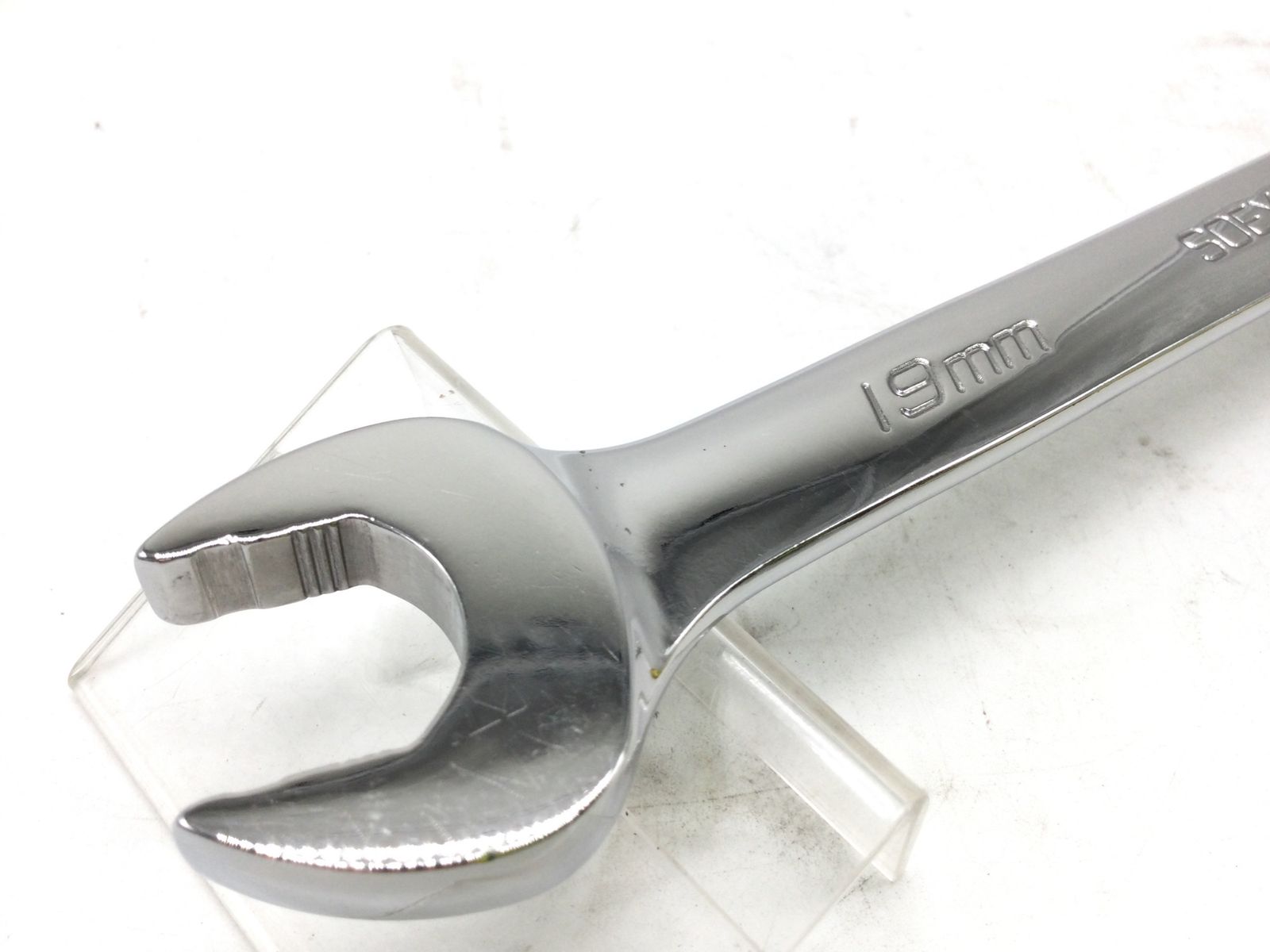 SOEXM19 ITLI82SBLQ60