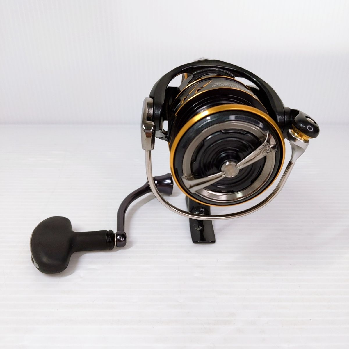 中古品】ダイワ スピニングリール 21カルディア LT4000-CXH〇YR-53613