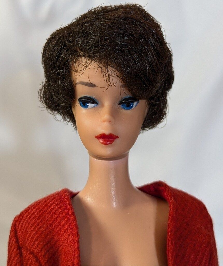 バブルカット ブルネット