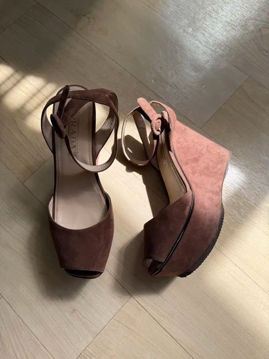 prada PRADA プラダ フラットフォーム スエード 37