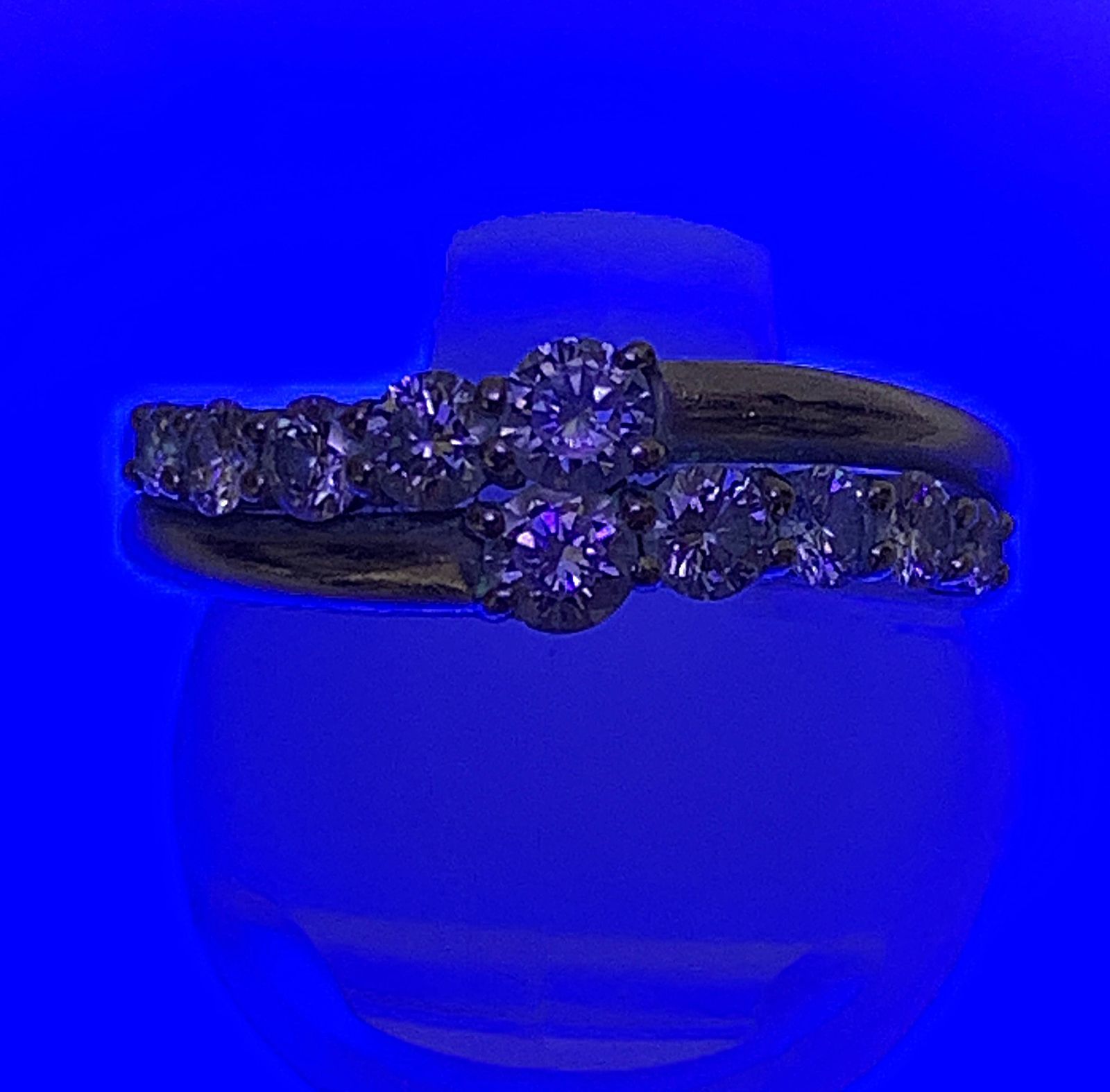 PT900 ダイヤモンド 総計 0.72ct リング 指輪 ＃13 シルバー系 4.2g 