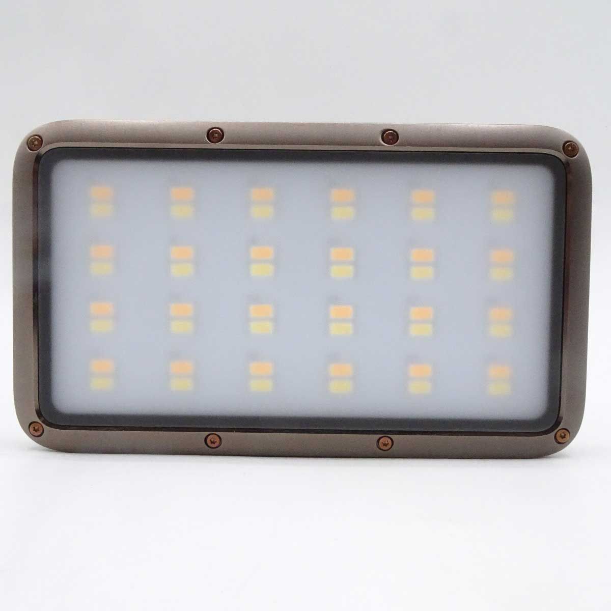 LUMENA2 防水 バッテリー機能付き LEDランタン ケース付き 迷彩グリーン LUMENA2【LEDランタン】| LUMENA公式webストア – 株式会社ルーメナー