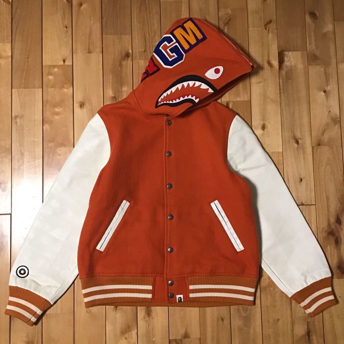 袖レザー シャークパーカー スタジャン shark BAPE ベイプ ape - メルカリ