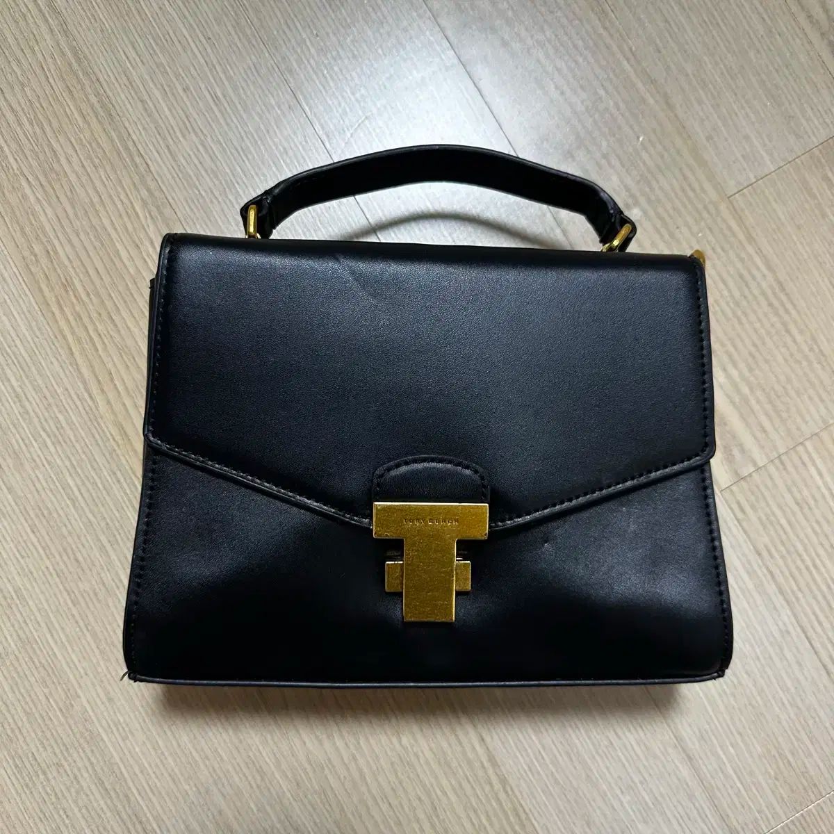 Tory Burch トリーバーチ ジュリエット ブラック スモール トップハンドル バッグ クロスバッグ