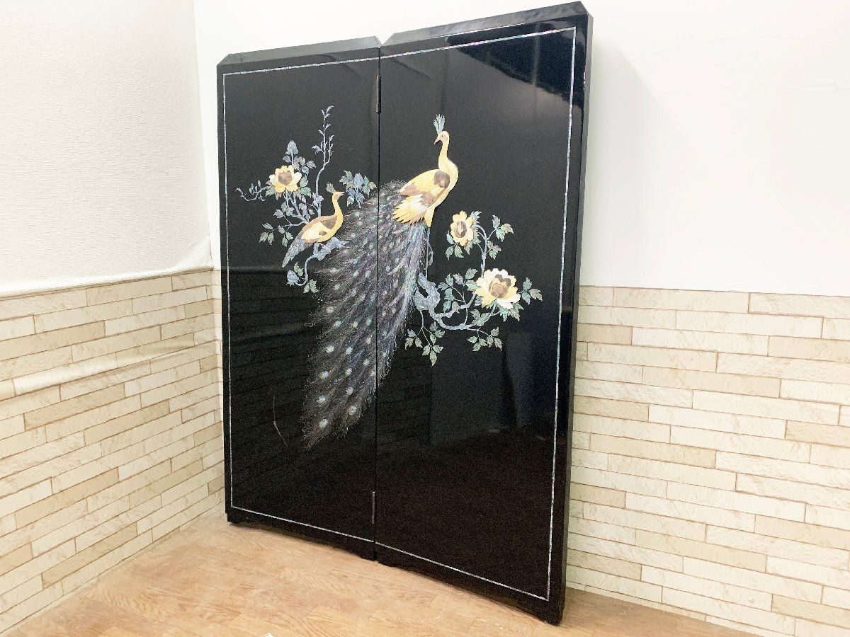 ◆屏風 衝立 パーテーション 螺鈿細工 貝細工 孔雀 アンティーク 飾り 鏡面仕上げ 2つ折り 置物 古美術 仕切り 畑1118