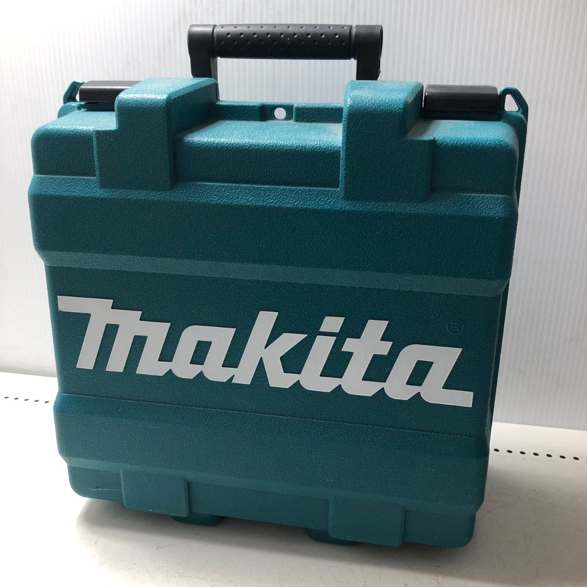 高圧エアビス打ち機