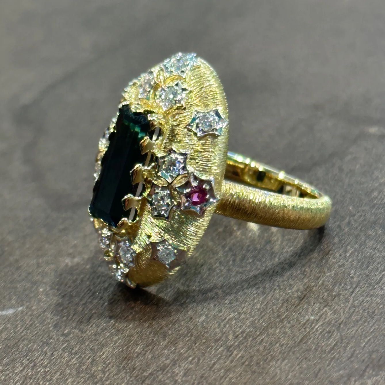 750/K18天然インディゴライトトルマリン2.01ctダイヤ0.37ctリング  