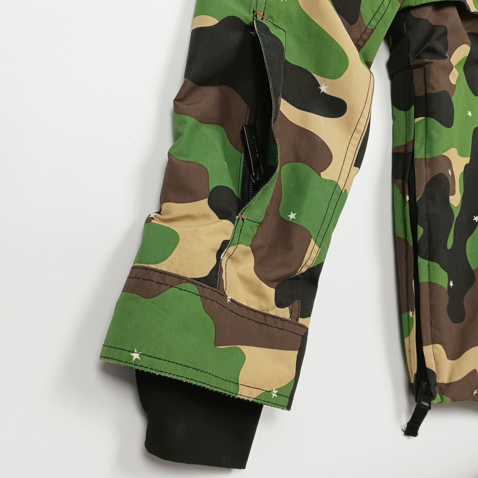 X-girl ×BURTON スノーボードジャケット カモフラ S レディース - メルカリ