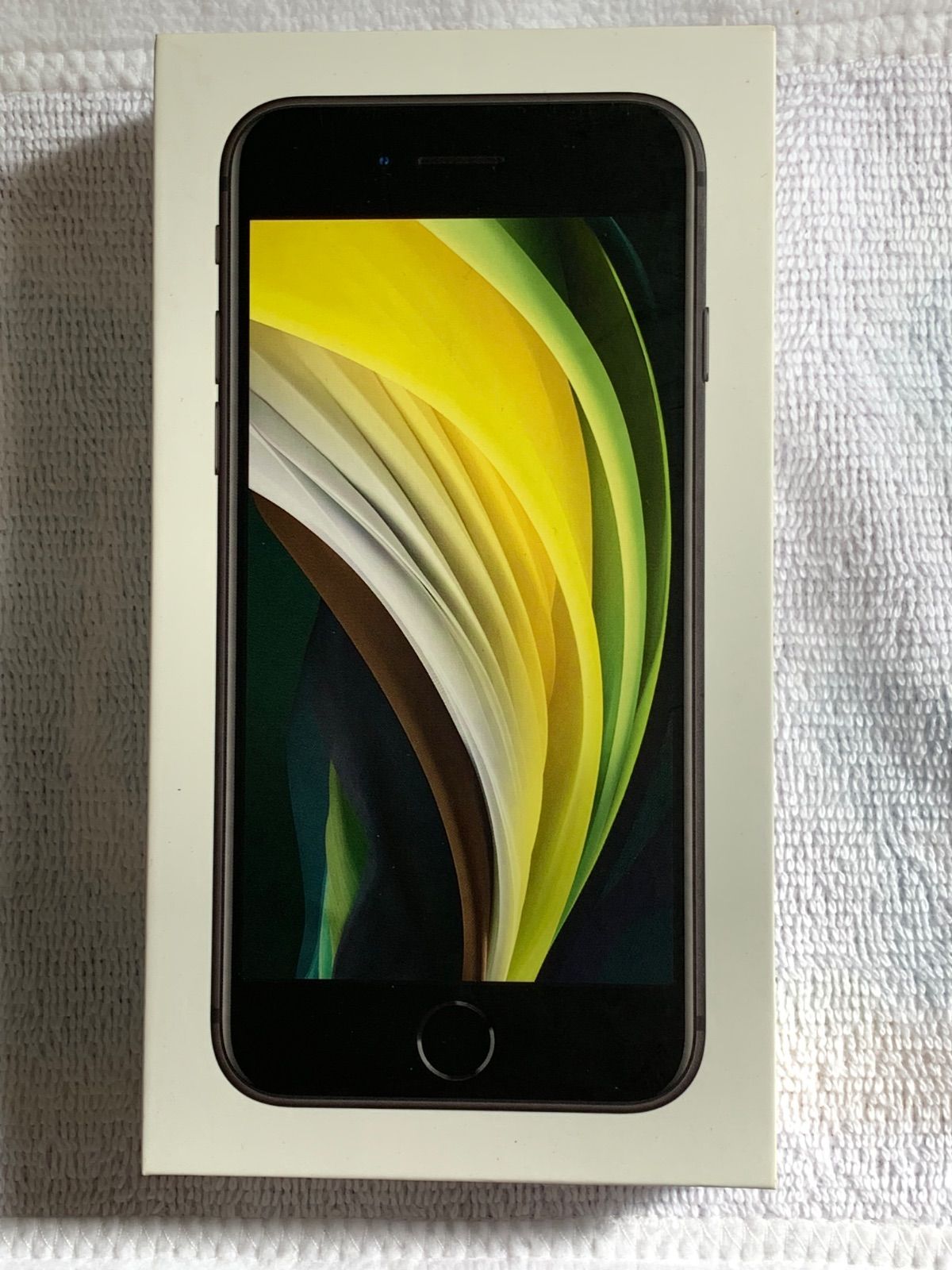 iPhoneSE 第二世代　ブラック　64GB SIMフリー