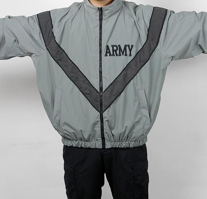 アメリカ軍 U.S.ARMY グレー IPFU トレーニングジャケット（新品）前期