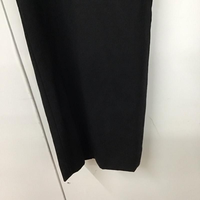 スリムパンツ
