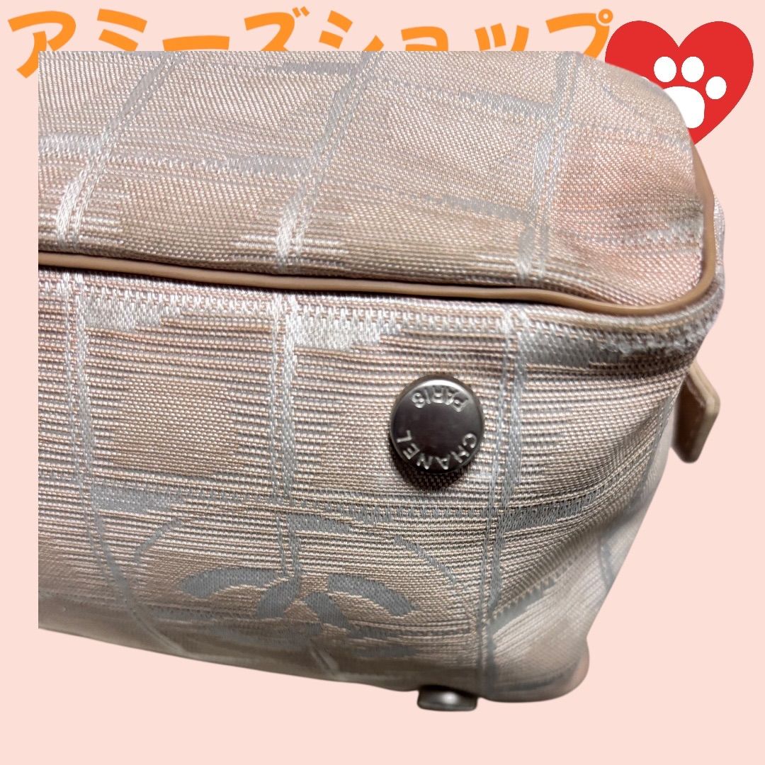 シャネルニュートラベルハンドバック