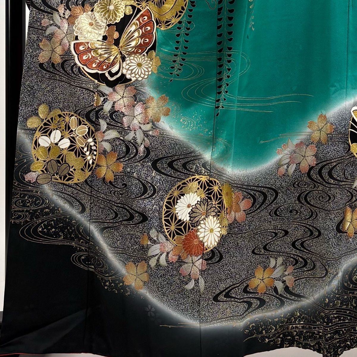 ペンギン　美品正絹振袖　165〜175cm 振袖 身丈170cm 裄丈66cm M 袷 枝梅 金彩 金糸 クリーム 正絹 秀