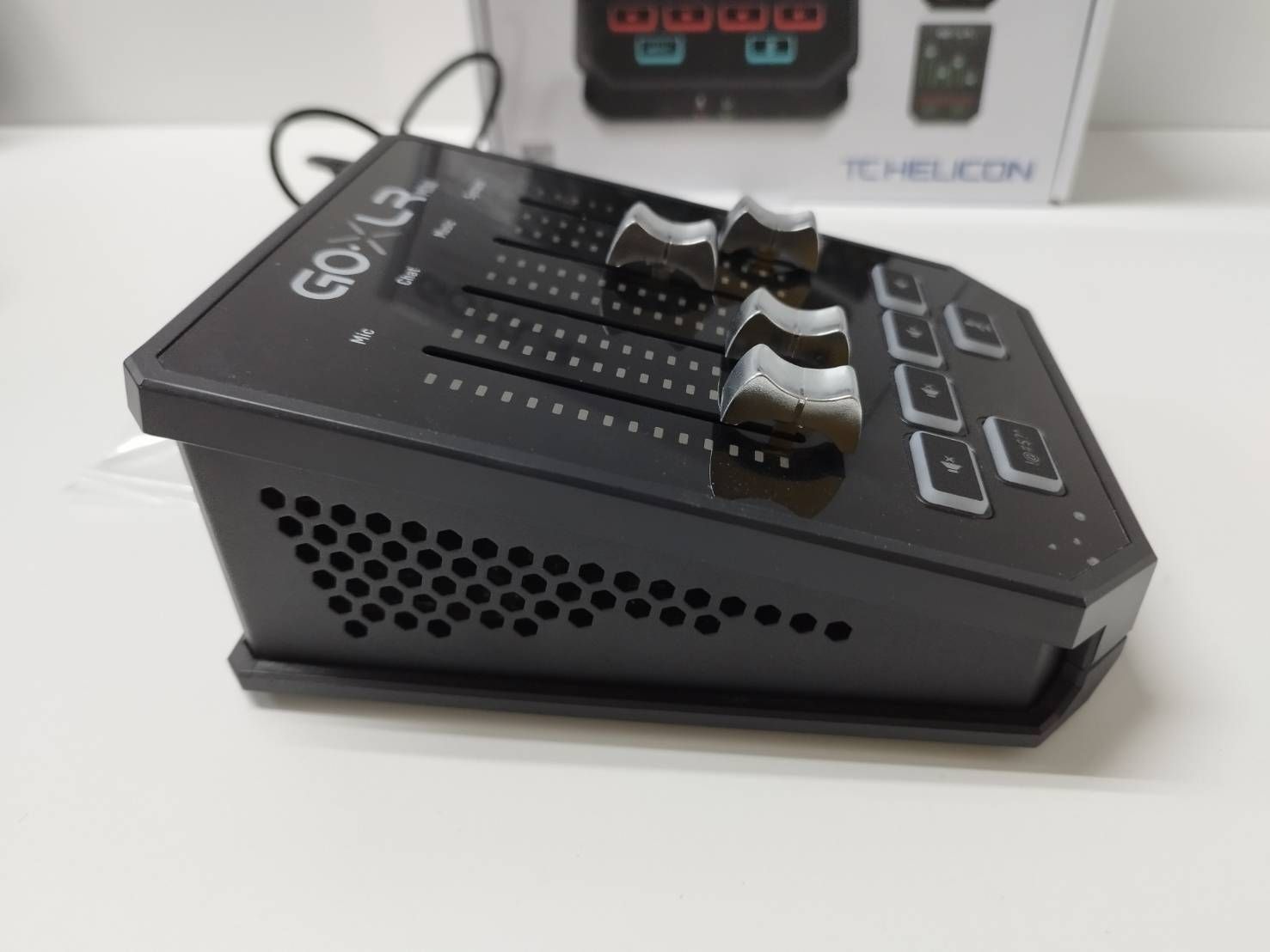 GOXLR Mini 未使用 良品】TC-Helicon GOXLR mini/オーディオインターフェース