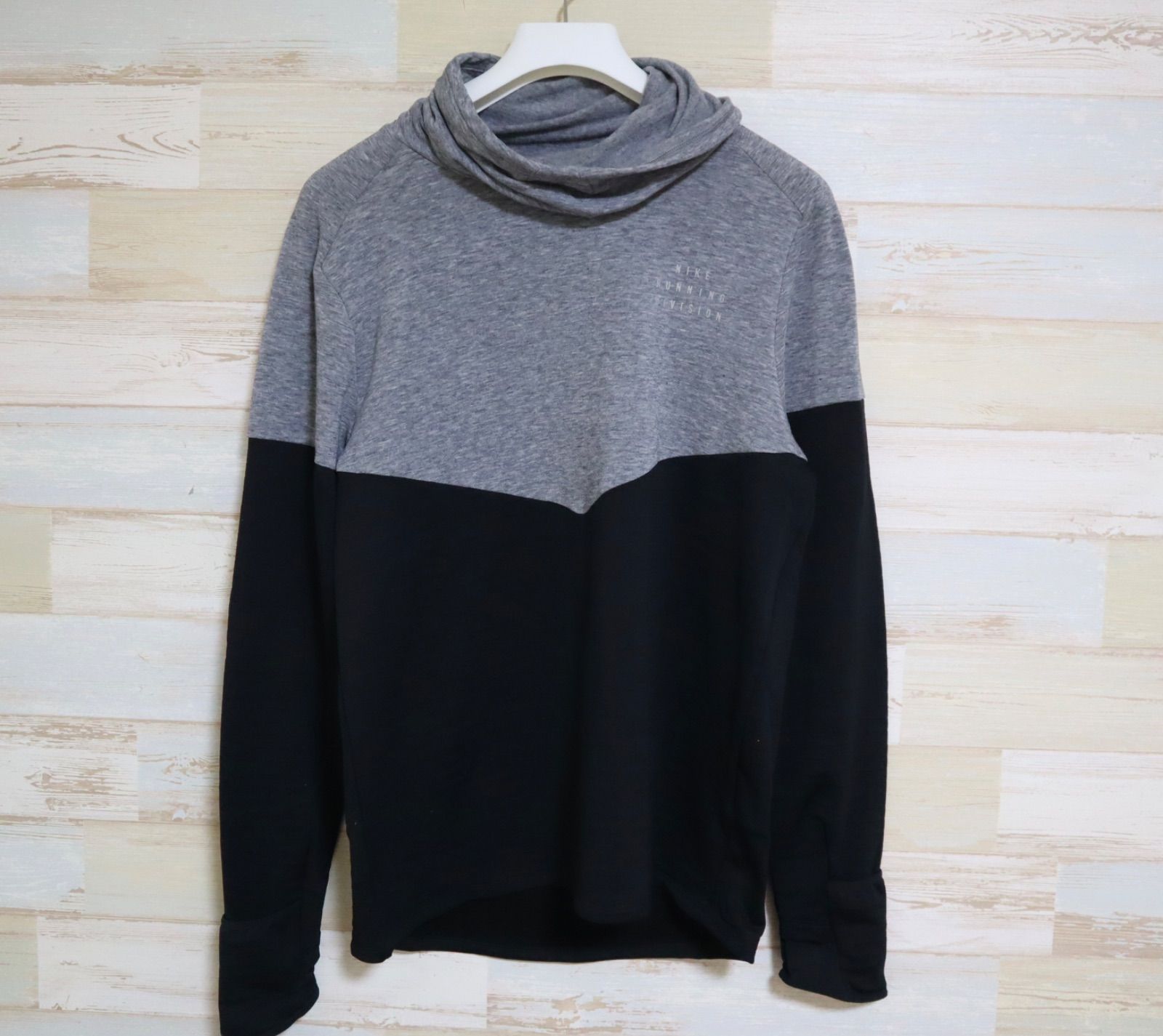 NIKE ナイキ サーマフィット　エレメント ラン ディビジョン　長袖シャツ NIKE ナイキ Therma-FIT エレメント ランディビジョン 長袖