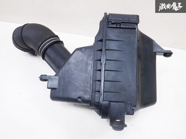 JZX110 1JZ-GTE 純正エアクリーナーBOX 割れなし。 JZX110 1JZ-GTE 純正エアクリーナーBOX 割れなし。 - メルカリ