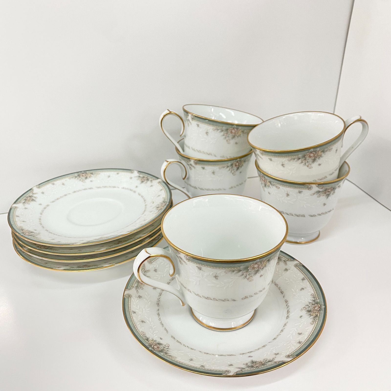 ☆60TA☆ Noritake ノリタケ カップ＆ソーサー 5客セット ホワイト 花